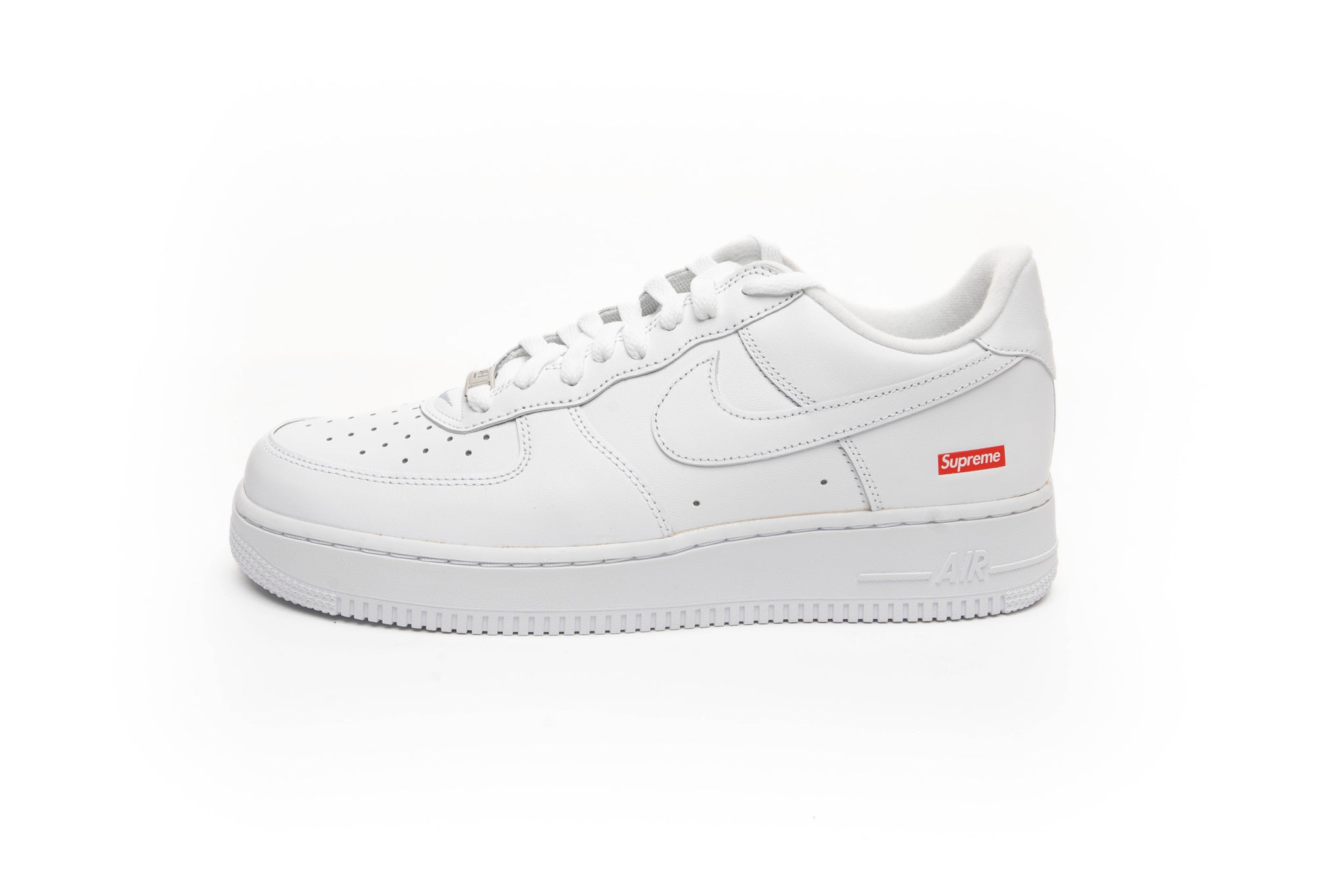 Nike x Supreme Air Force 1 Low Shoes