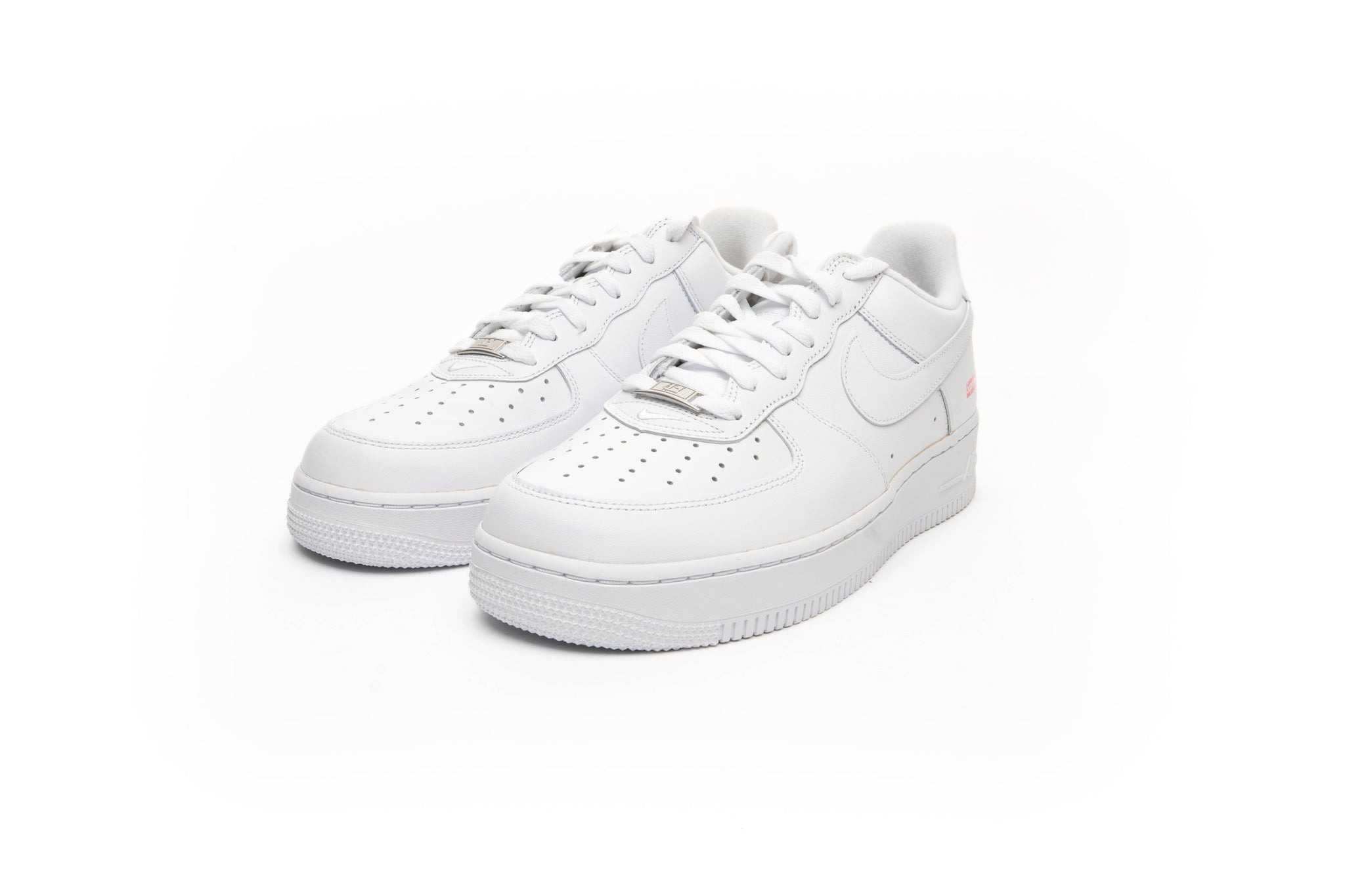 Air Force 1 Low Supreme White – www.firstclasssneaks.com