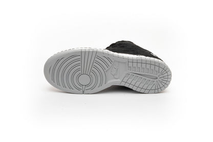 Medicom Toy x Dunk Low SB "BE@RBRICK"