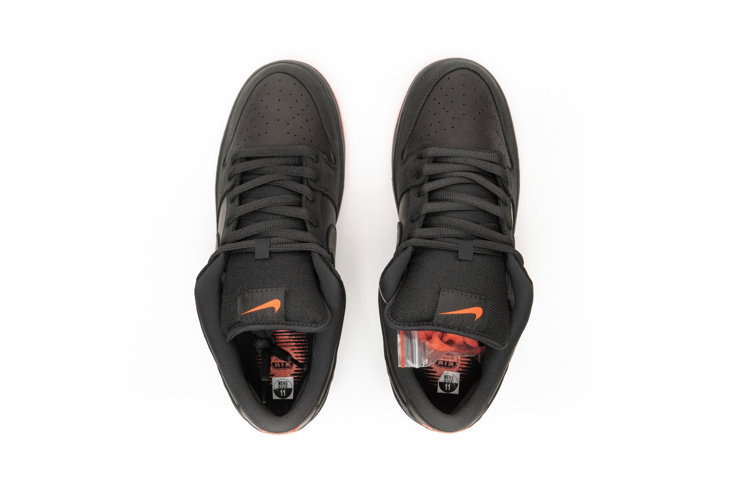 Jeff Staple x Dunk Low Pro SB 'Black Pigeon' – www