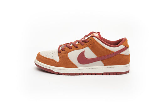 Nike SB Dunk Low Pro Dark "Russet Cedar"
