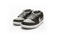 Load image into Gallery viewer, Nike SB Dunk Low J-Pack Shadow
