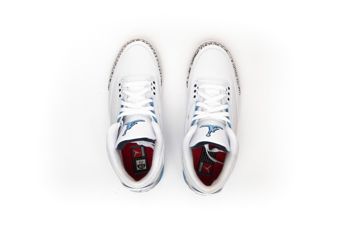 Air Jordan 3 Retro "UNC 2020"
