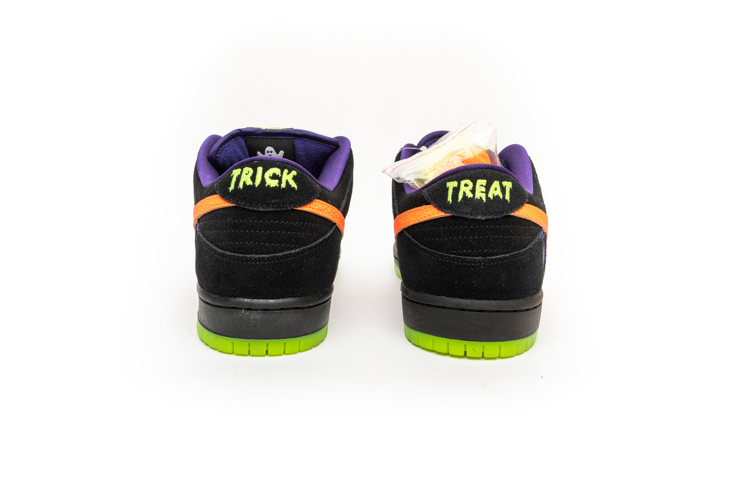 Nike SB Dunk Low Pro "Night of Mischief"