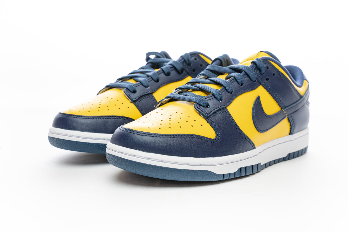 Nike Dunk Low "Michigan" 2021