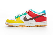 Load image into Gallery viewer, Nike Dunk Low SE &quot;Free.99-White&quot;
