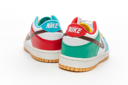 Nike Dunk Low SE "Free.99-White"