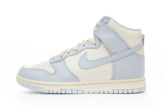Dunk High "Football Grey" [W]