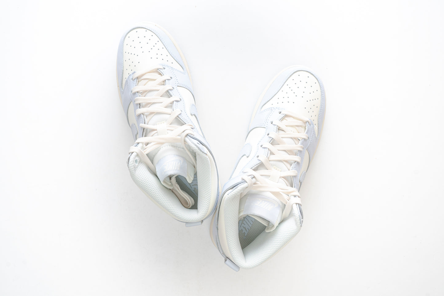 Dunk High "Football Grey" [W]