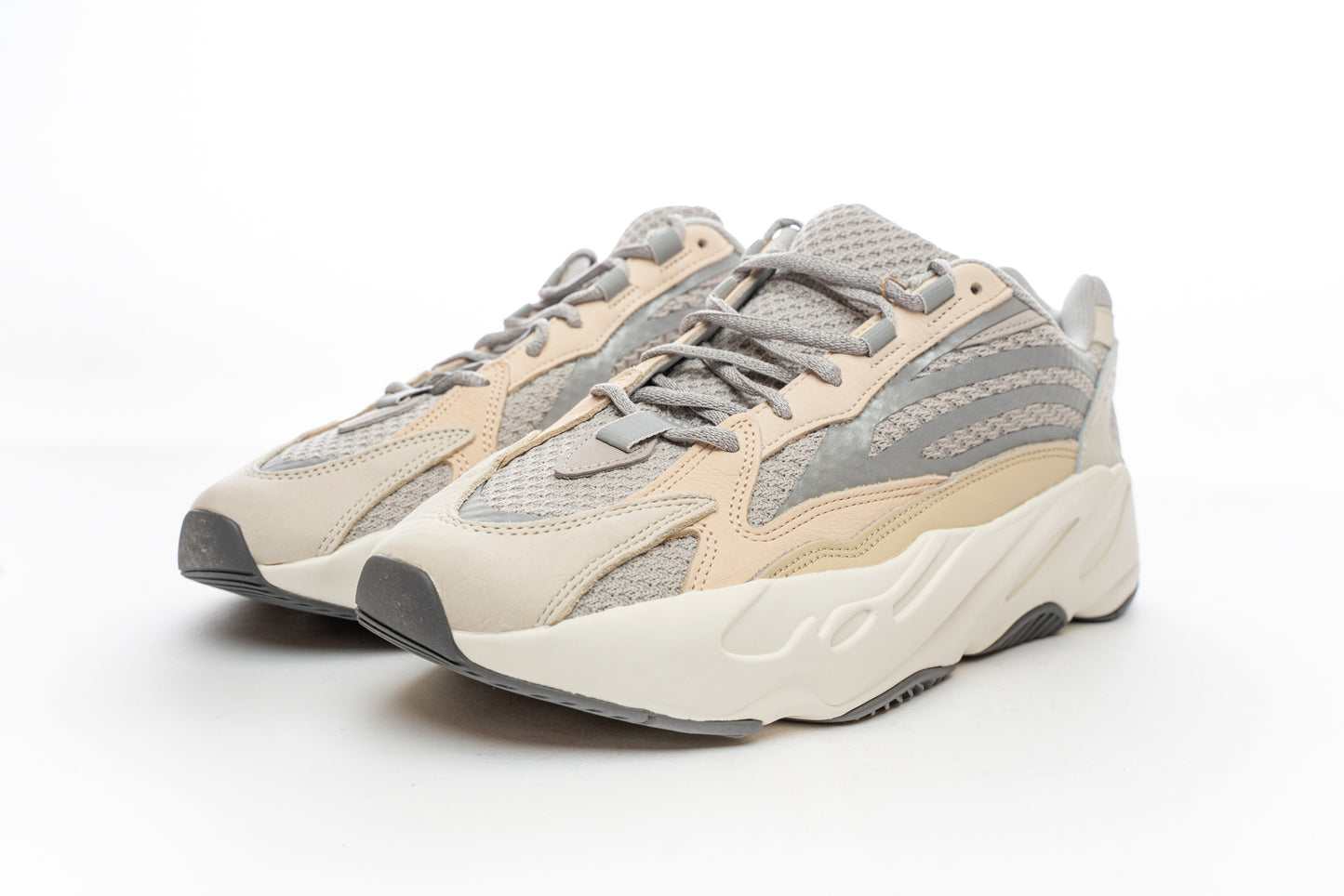 Yeezy Boost 700 "Cream"