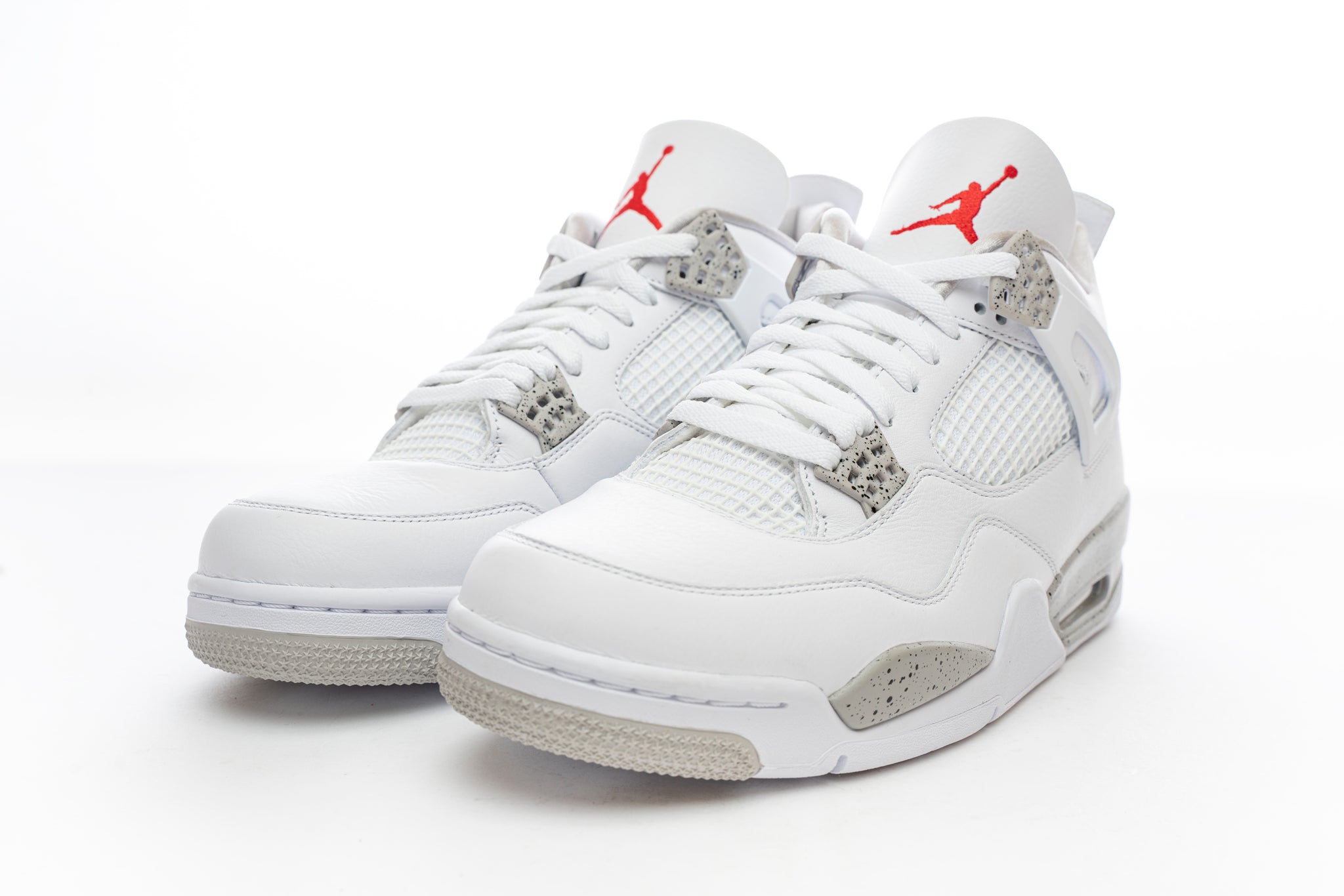 Air Jordan 4 Retro White Oreo