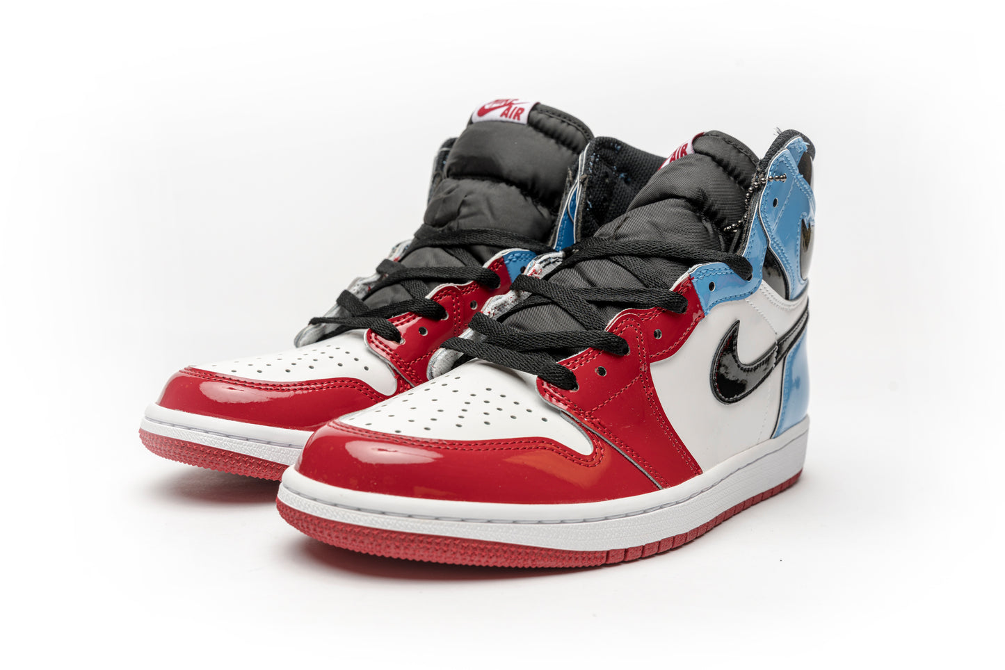 Air Jordan 1 High "OG High Fearless"