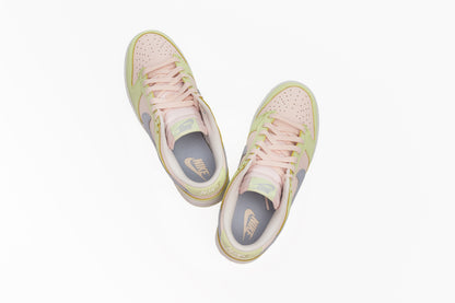 Nike Dunk Low [W] "Lime Ice"