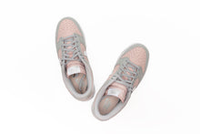 Load image into Gallery viewer, Dunk Low &quot;Soft Grey Pink&quot;(W)
