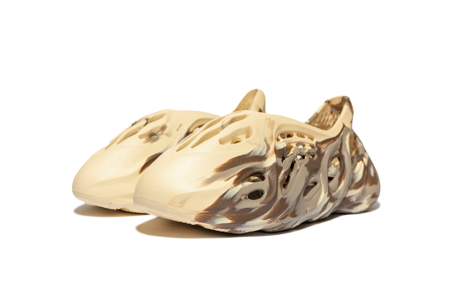 Yeezy Foam Runner "MX Cream Clay"