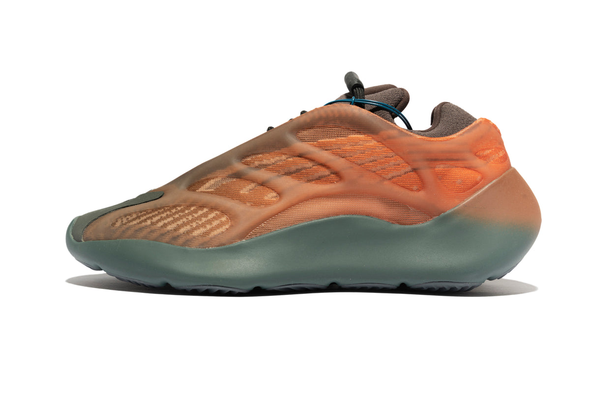 Yeezy 700 Copper Fade Take a Look at the Yeezy 700 V3 Copper Fade | eBay main image 2