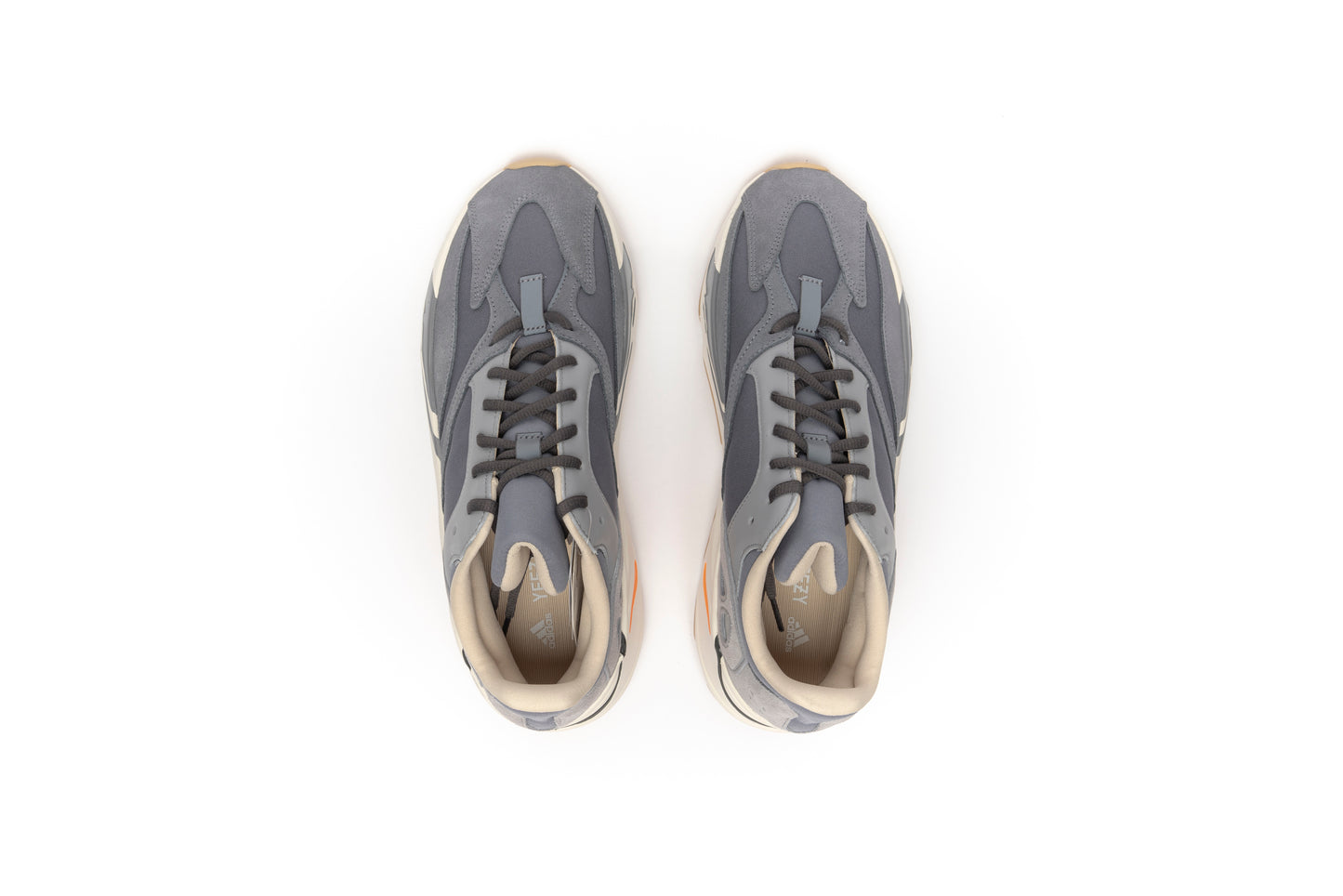 Yeezy Boost 700 "Magnet"