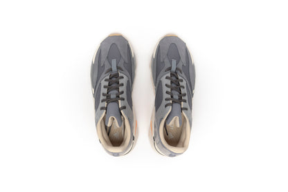 Yeezy Boost 700 "Magnet"