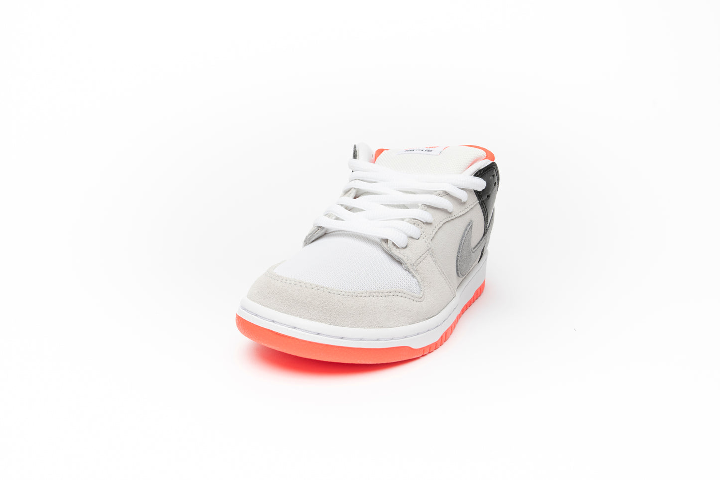 Nike SB Dunk Low "AM90 Infared"