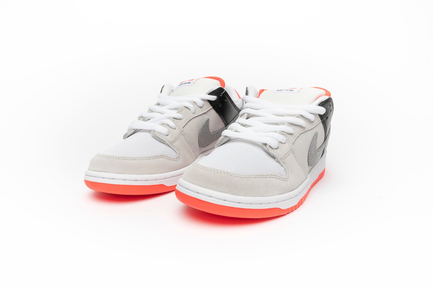 Nike SB Dunk Low "AM90 Infared"