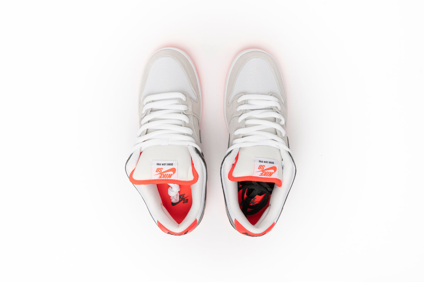 Nike SB Dunk Low "AM90 Infared"