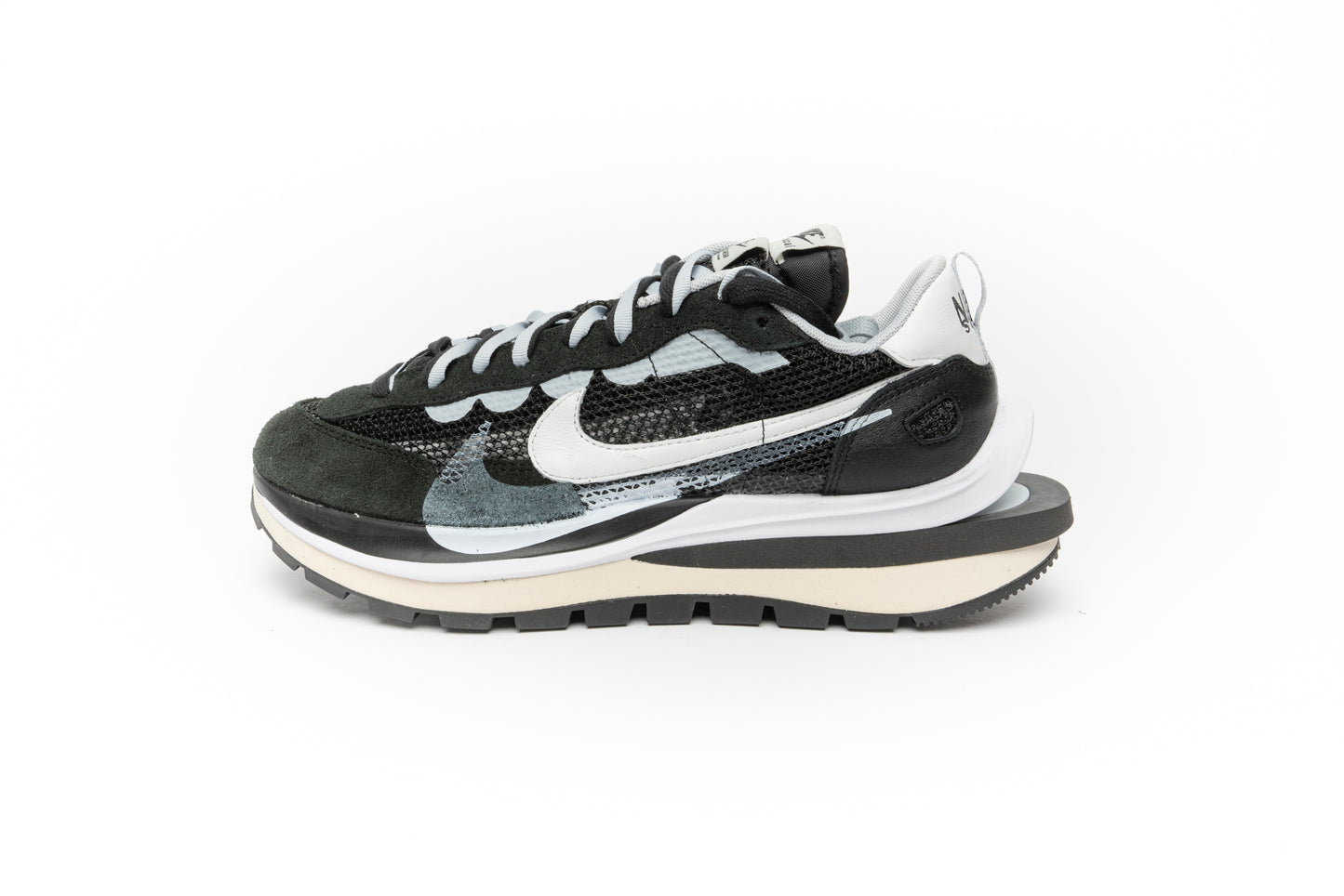 Sacai X Vapor Waffle " Black White "