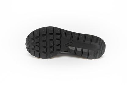 Sacai X Vapor Waffle " Black White "