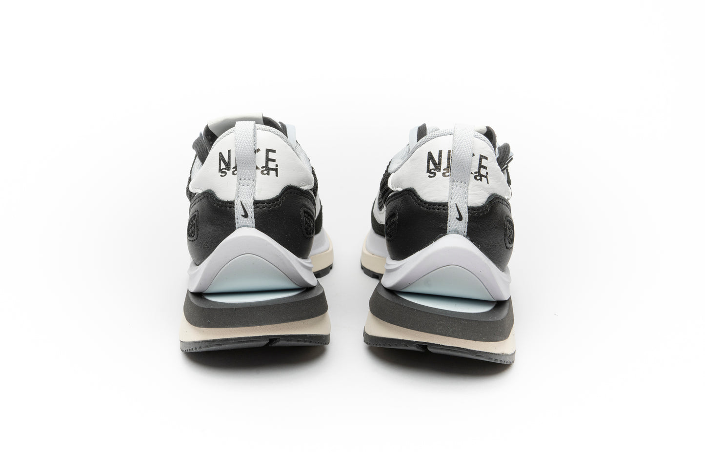 Sacai X Vapor Waffle " Black White "