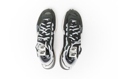 Sacai X Vapor Waffle " Black White "