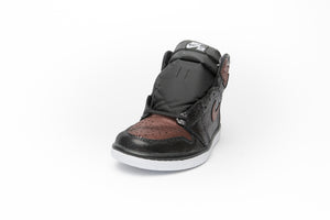 Air Jordan 1 Retro High OG "Fearless Metallic Rose" (W)