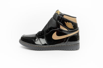 Air Jordan 1 Retro High OG "Black Metallic Gold "