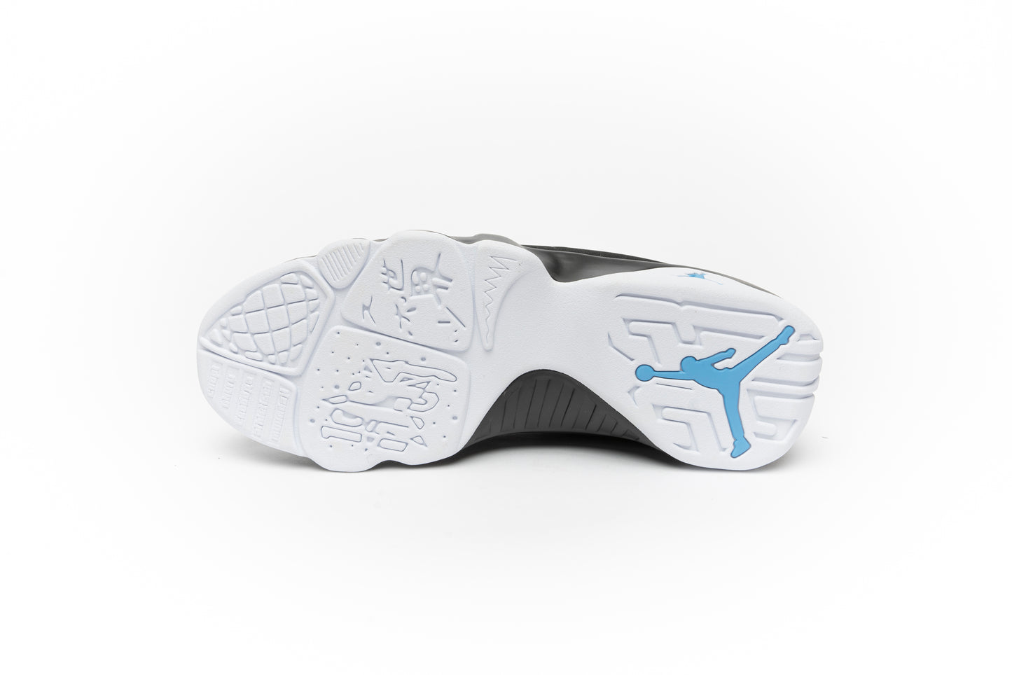 Air Jordan 9 Retro "University Blue"