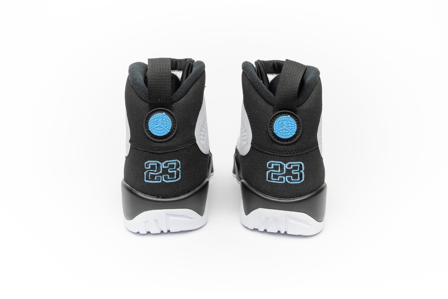 Air Jordan 9 Retro "University Blue"
