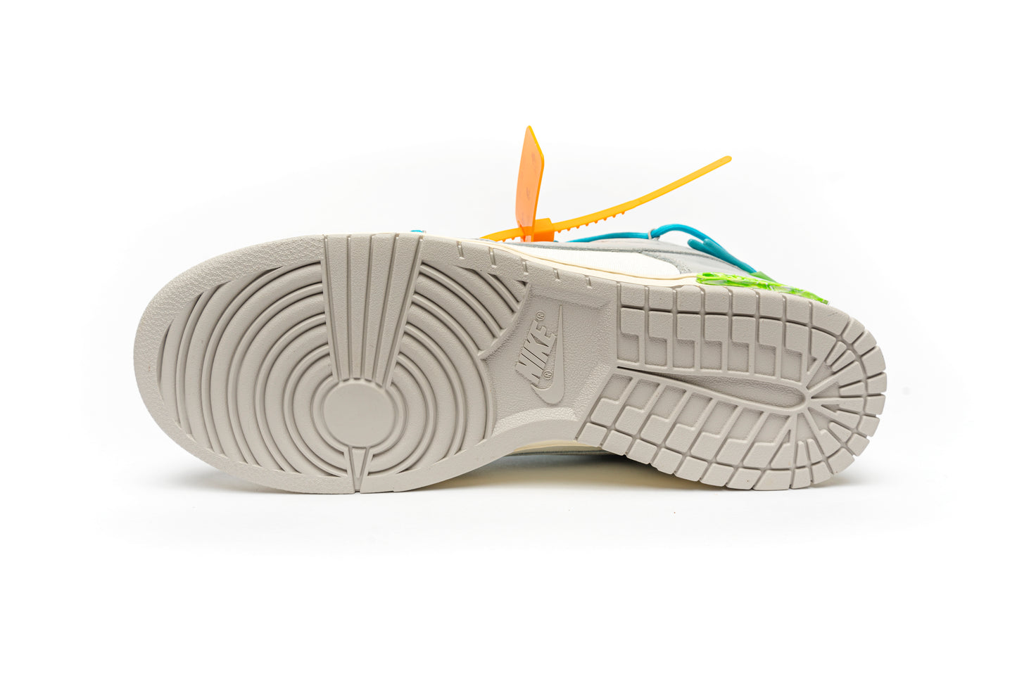 Off-White x Dunk Low "Lot 02 of 50"