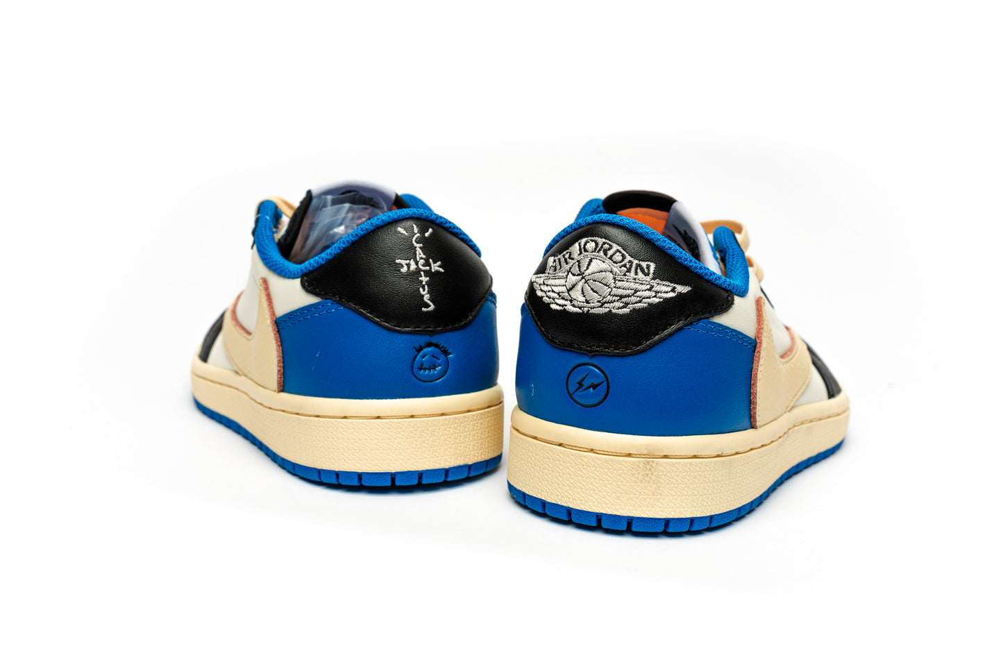 Fragment Design x Travis Scott x Air Jordan 1 Retro Low