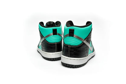 Diamond Supply Co. x Nike SB Dunk High Premium "Tiffany"