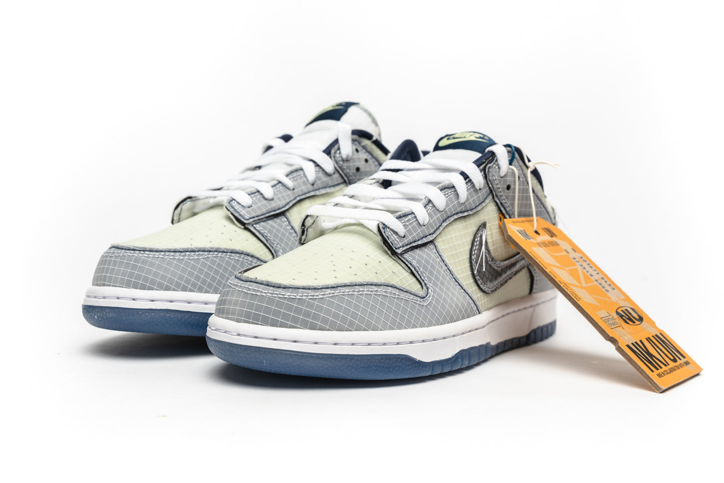 Union LA x Dunk Low "Passport Pack- Pistachio"