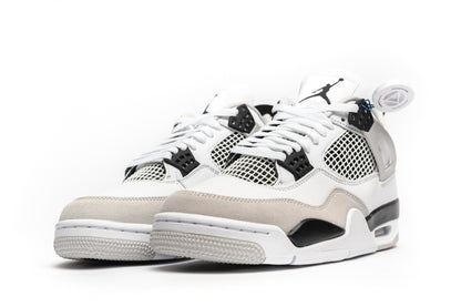 Air Jordan 4 Retro "Military Black"