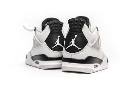Air Jordan 4 Retro "Military Black"