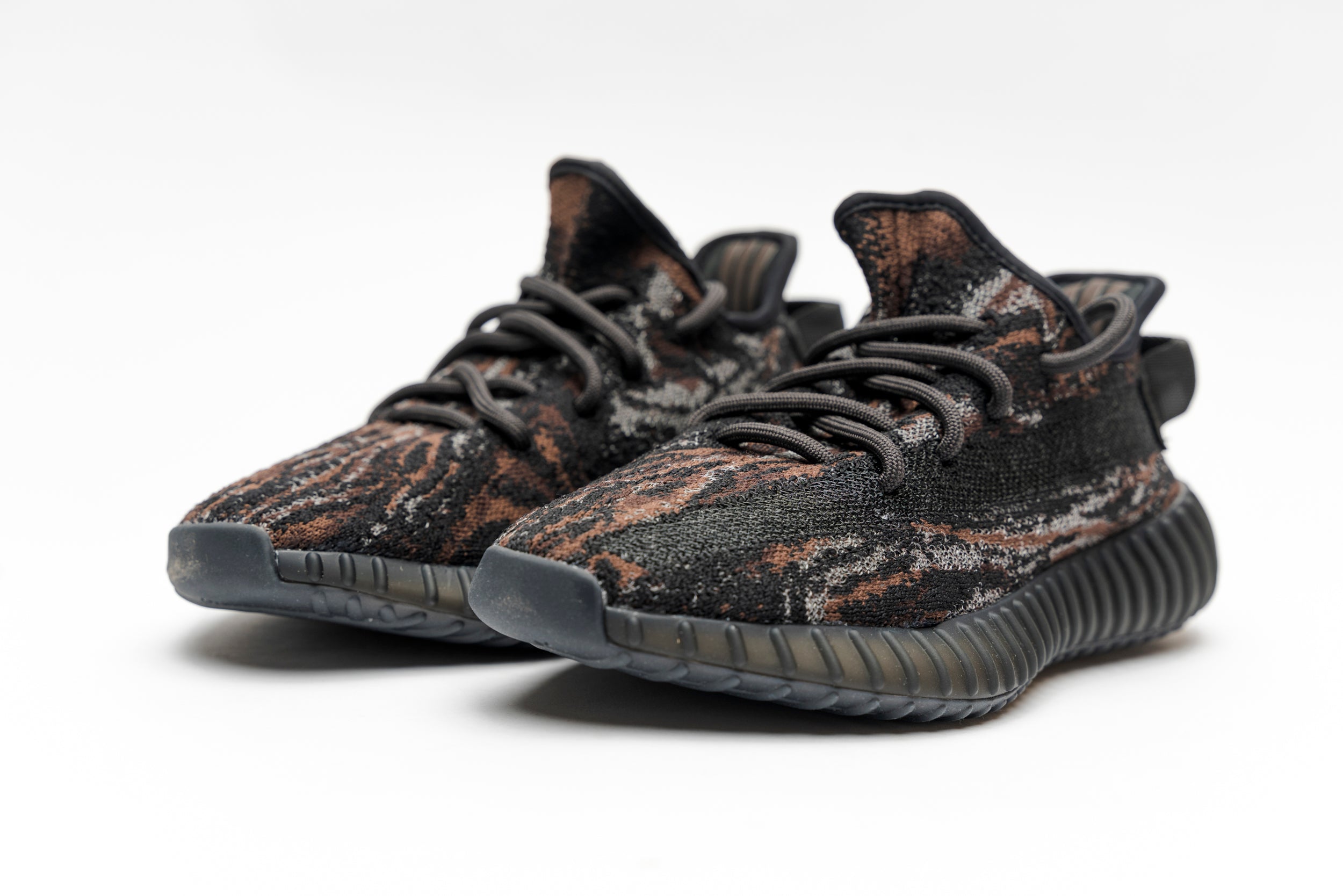 Yeezy Boost 350 V2 