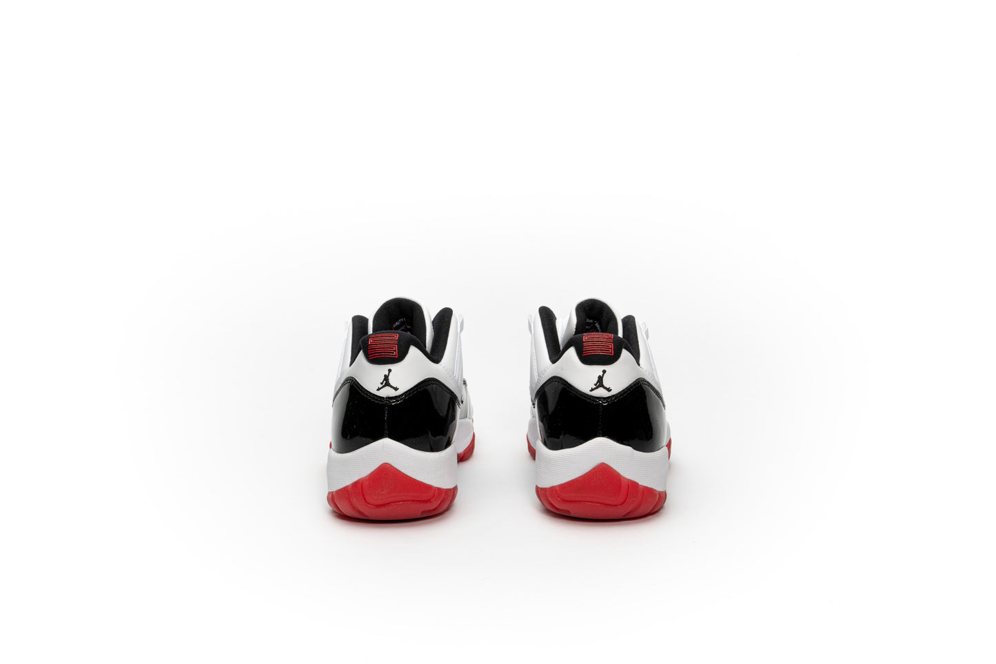 Air Jordan 11 Retro Low "Concord Bred"