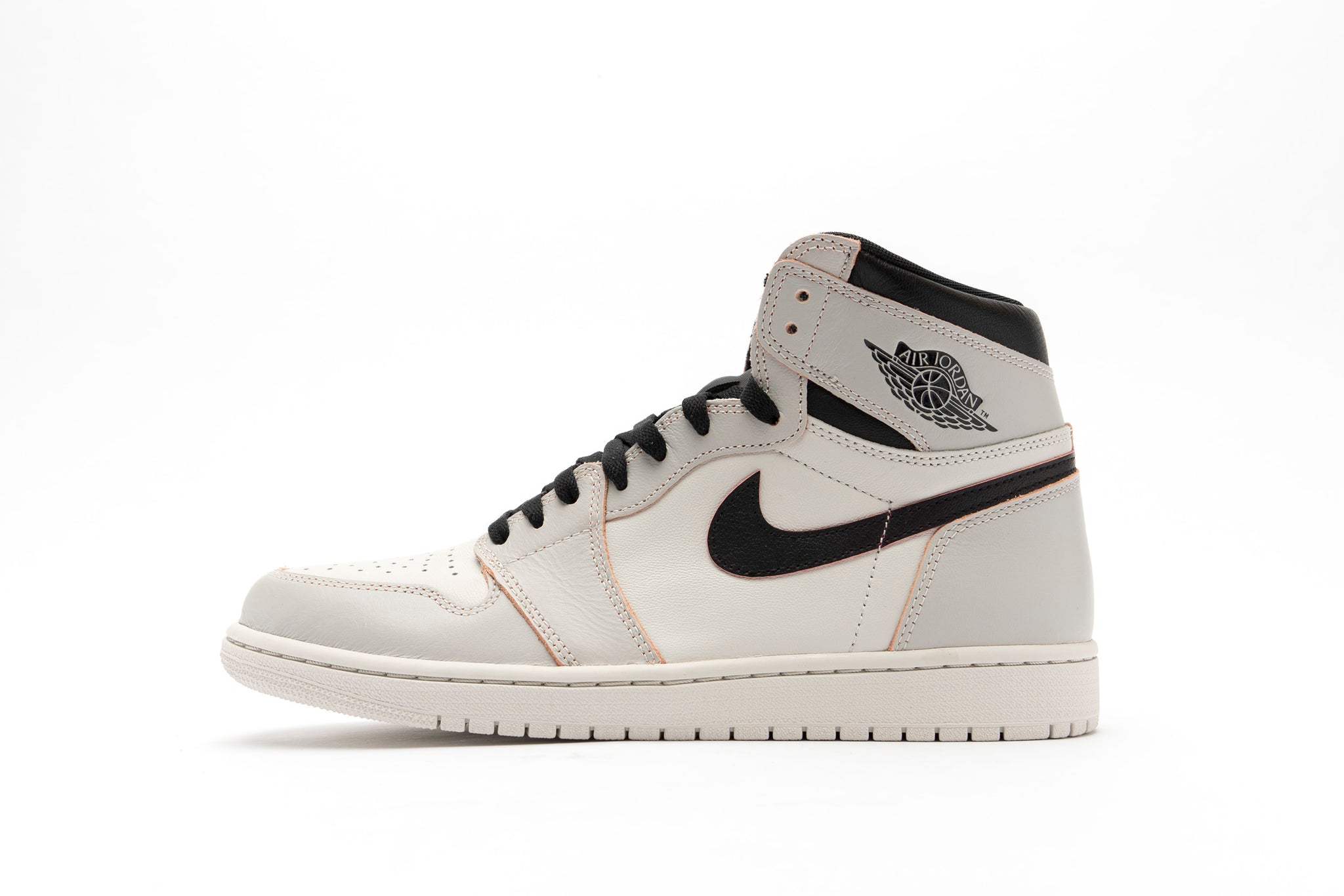 Air Jordan 1 Retro High "NYC to Paris" – www.firstclasssneaks.com