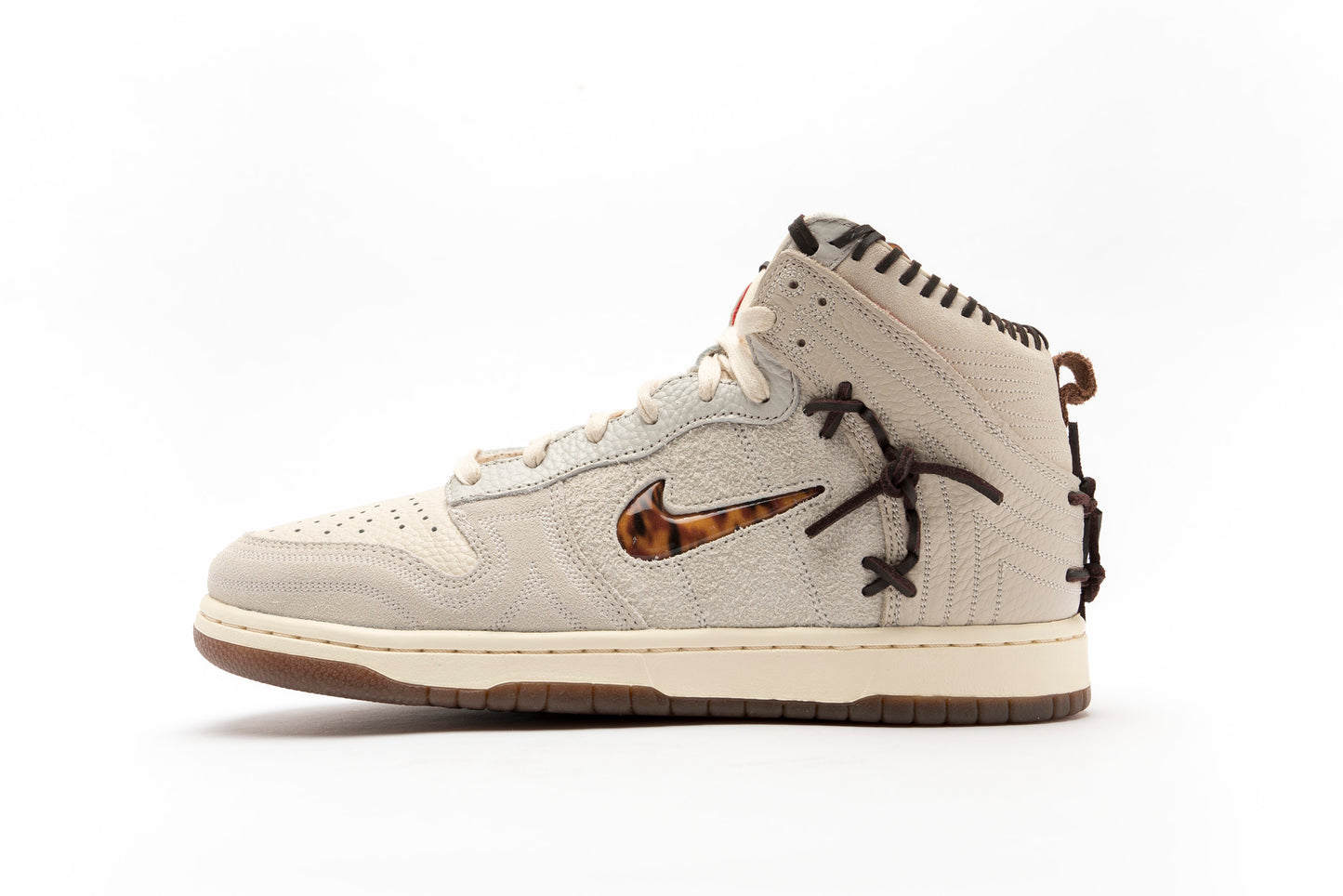 Nike Dunk High Bodega "Family & Friends"