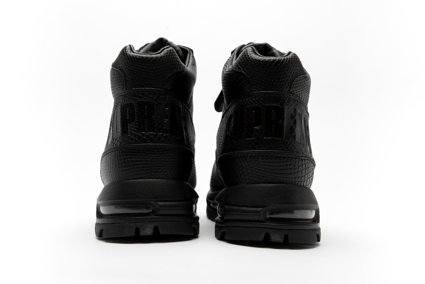 Nike Air Max Goadome "Black Snakeskin" [Supreme]