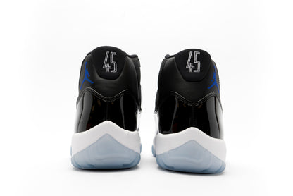 Air Jordan 11 Retro "Space Jam" 2016