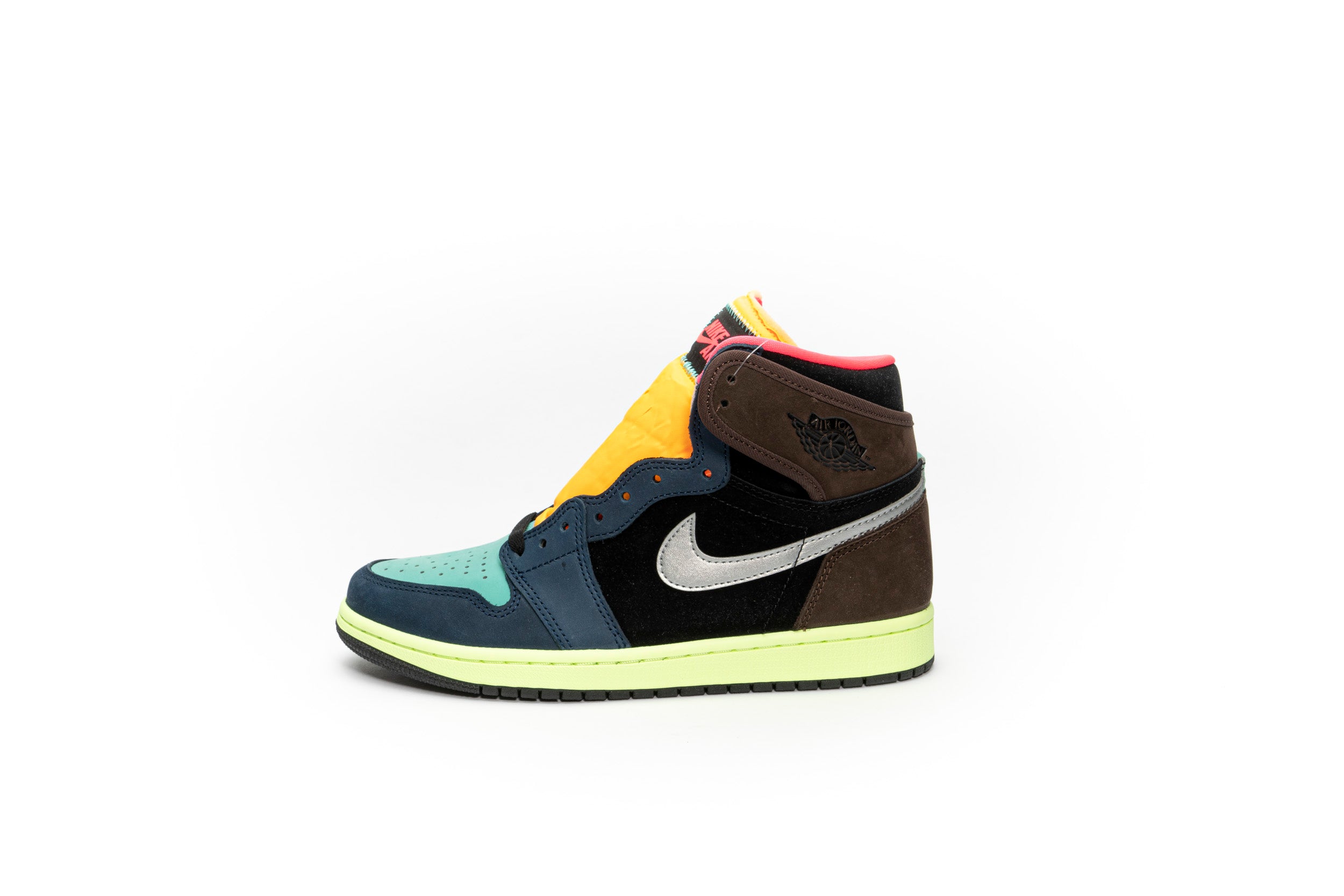 Buy Air Jordan 1 Retro High 'Tokyo Bio Hack' - 555088 201 | GOAT