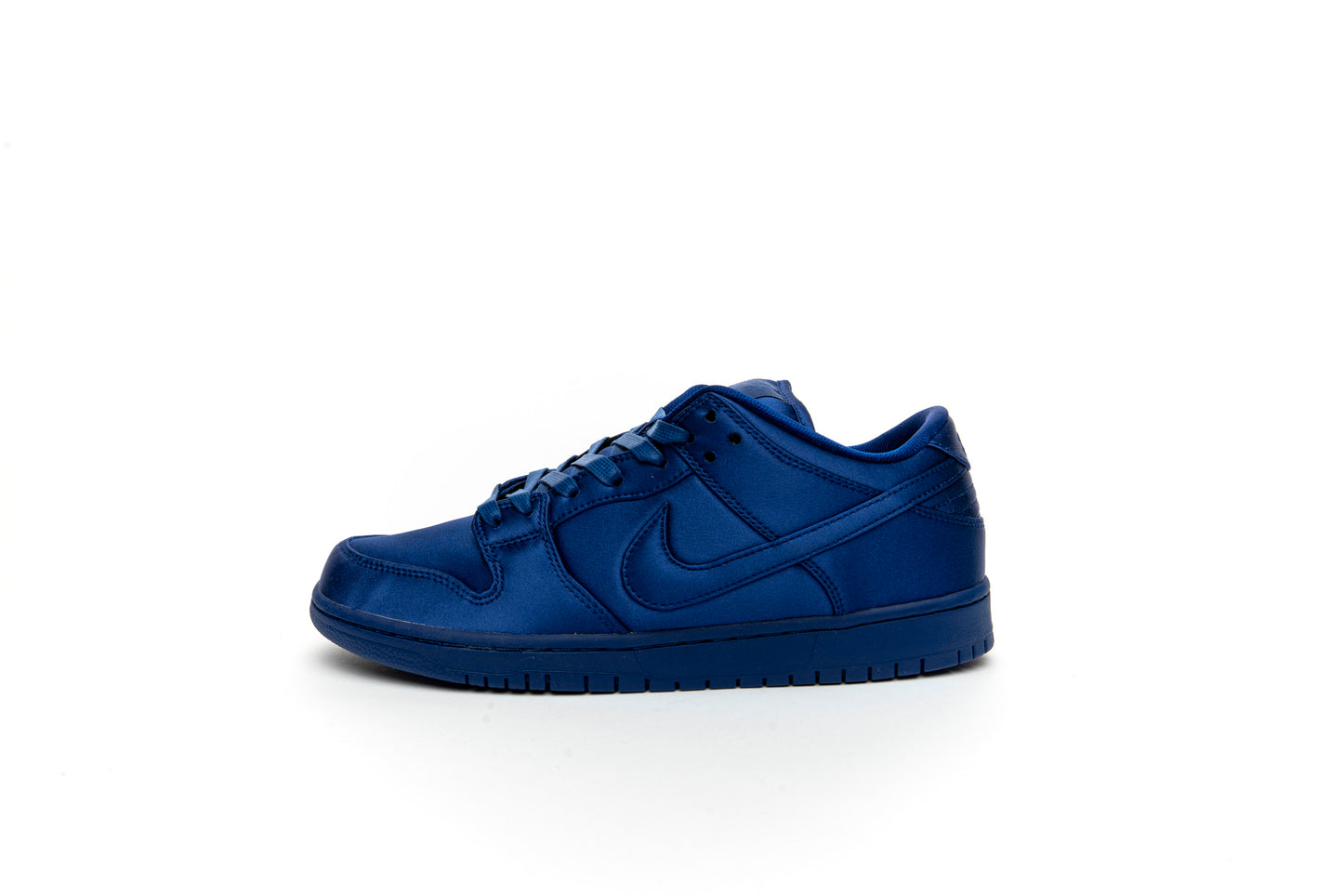 Nike SB Dunk Low NBA Deep "Royal Blue"
