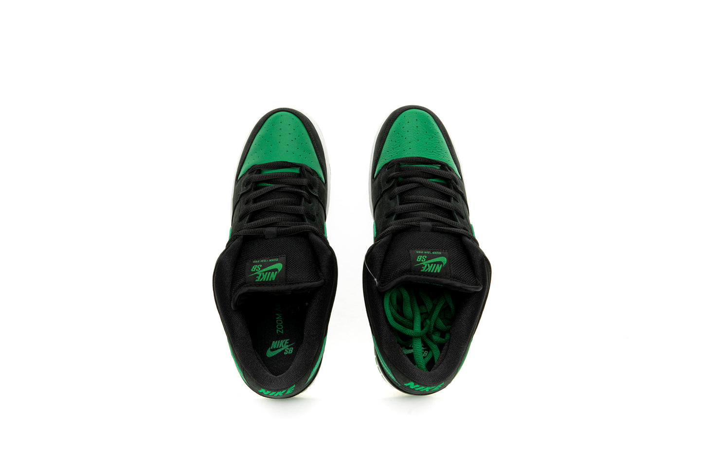 Nike SB Dunk Low  "Black Pine"