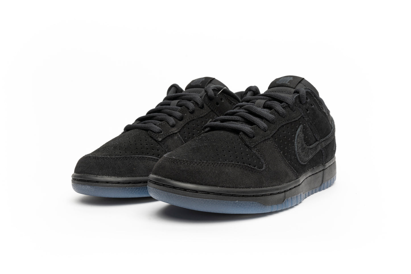 Undefeated x Dunk Low "Dunk vs AF1"