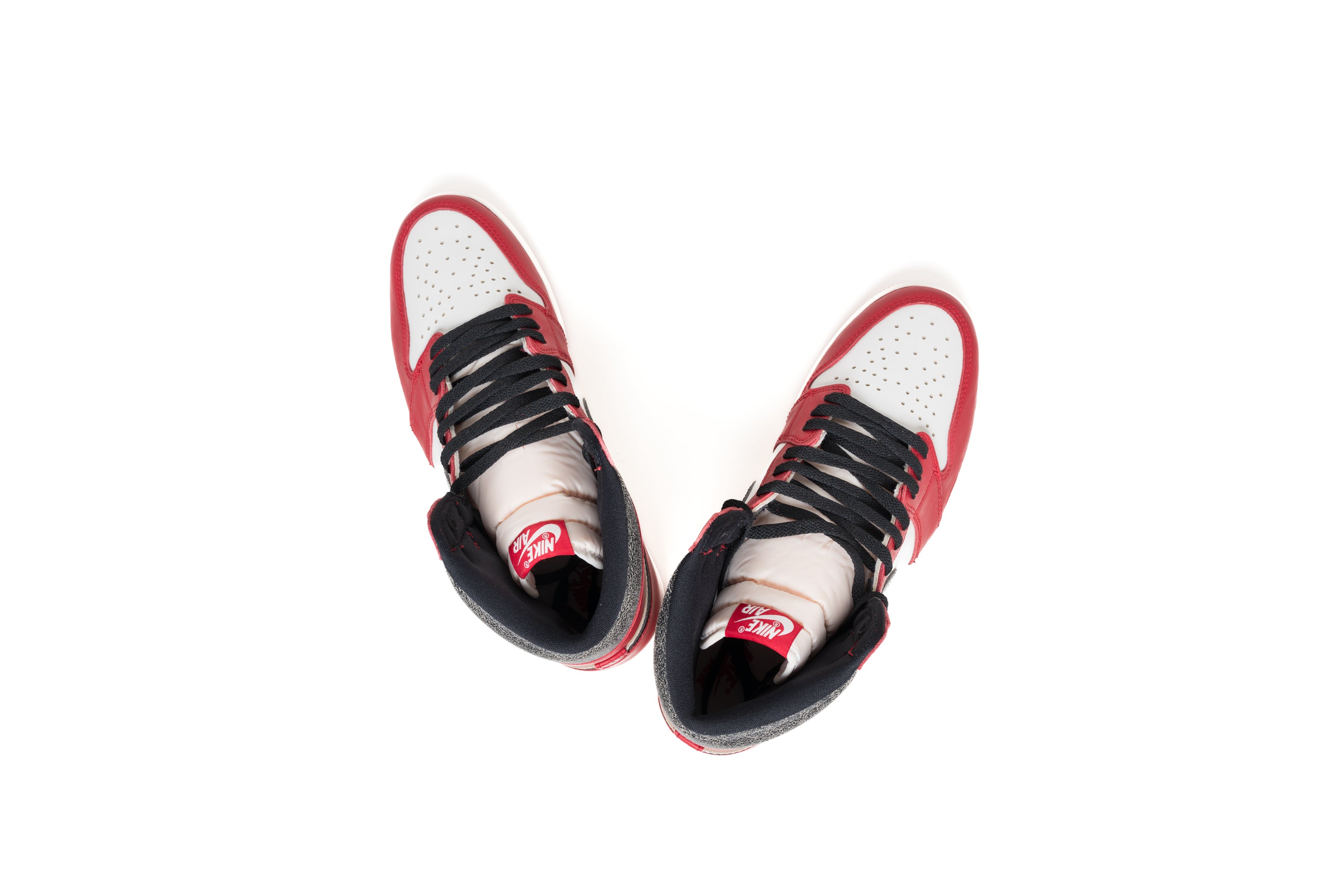 Jordan 1 Retro High OG 'Chicago Lost & Found' – www